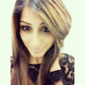 Meet your Posher, Azra